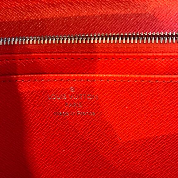 LOUIS VUITTON Red Epi Twist Wallet - Picture 10 of 11